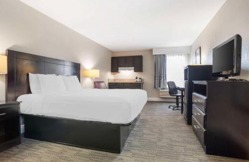 Bridge City Hotel | Best Western Bayou Inn