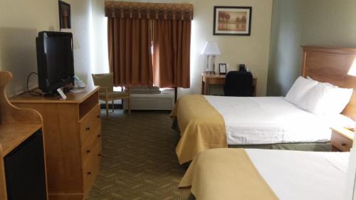 Schererville Hotel | Best Western Crossroads Inn