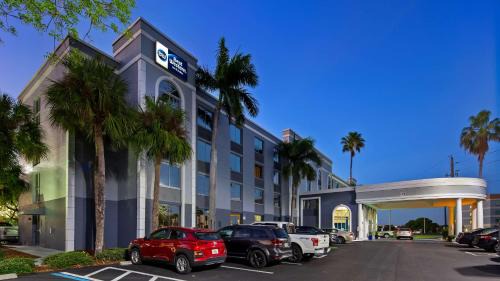 Fort Myers Hotel | Best Western Fort Myers Inn and Suites