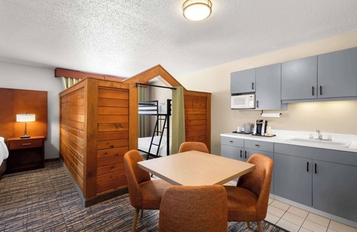 Fremont Hotel | Best Western Fremont/Angola I-80/90 Toll Road
