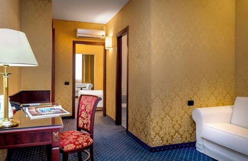 Cardano al Campo Hotel | Best Western Hotel Cavalieri Della Corona