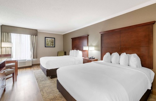 Liverpool Hotel | Best Western Liverpool-Syracuse Inn & Suites