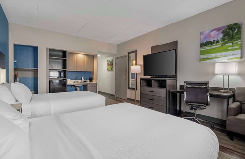 Prestonia Hotel | Best Western Louisville Airport Expo