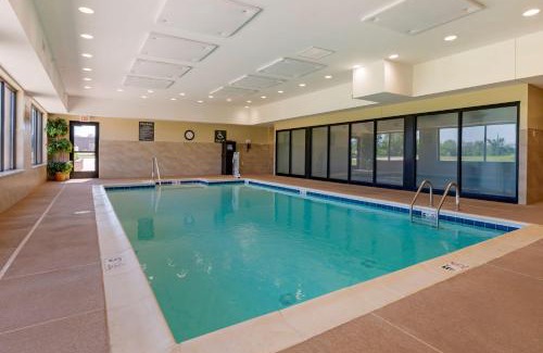 Centralia Hotel | Best Western Plus Centralia Hotel & Suites