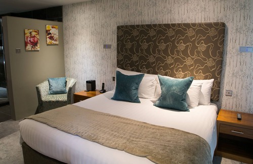 Radstock Hotel | Best Western Plus Centurion Hotel