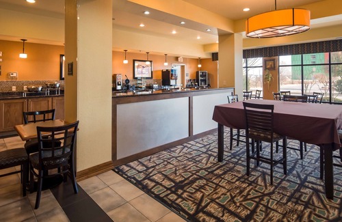 Forney Hotel | Best Western Plus Christopher Inn & Suites