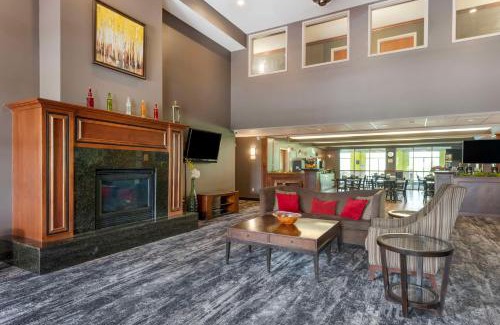 Eau Claire Hotel | Best Western Plus Eau Claire Conference Center