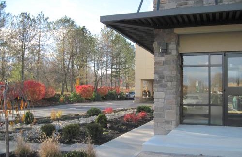 Kingston Hotel | Best Western Plus Kingston Hotel and Conference Center