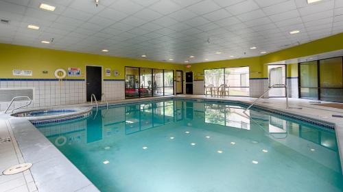 McDonough Hotel | Best Western Plus McDonough Inn & Suites