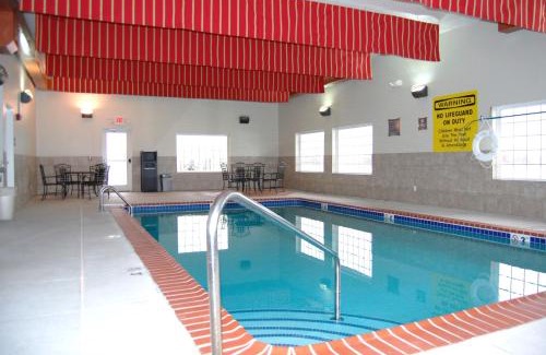 Mascoutah Hotel | Best Western Plus MidAmerica Hotel