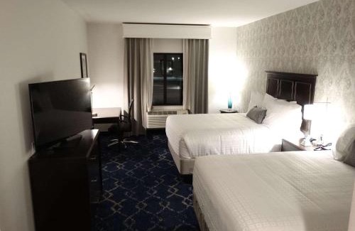 New Richmond Hotel | Best Western Plus New Richmond Inn & Suites