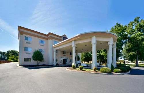 Central Newport News Hotel | Best Western Plus Newport News