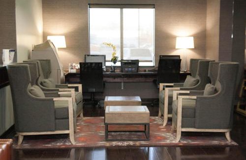 Olathe Hotel | Best Western Plus Olathe Hotel