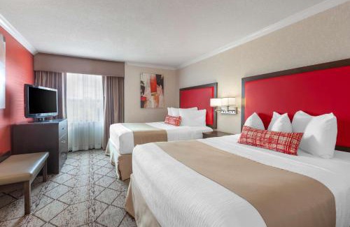 Welland Hotel | Best Western Plus Rose City Suites