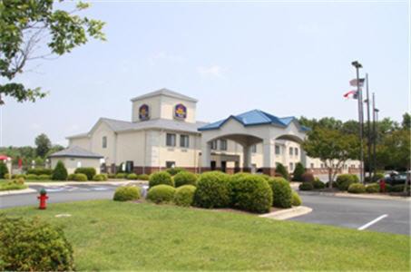 Greenville Hotel | Best Western Plus Suites Greenville