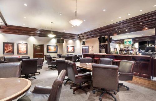 Cedar Hills Hotel | Best Western Portland West Beaverton