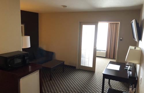 Strathmore Hotel | Best Western Strathmore Inn