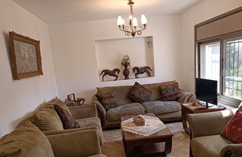 Bethlehem Apartment | Bethlehem Abram's Appartment In the Heart of Old city .