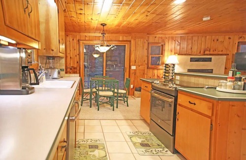 Thompsonville Cottage | Betsie Bliss Cottage, Riverfront/Hot Tub, Skiing, Golf