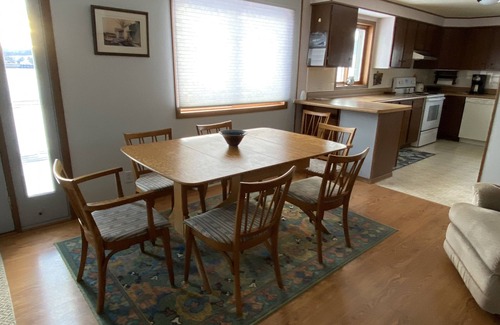 Cochrane House | Betty's House, a vacation home in the country on a farm. 2 bedrooms & 2 baths
