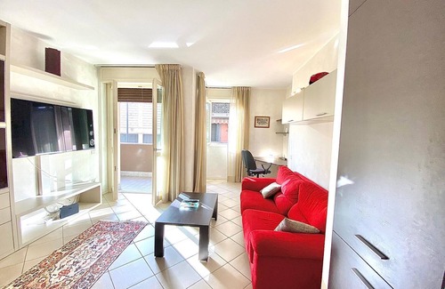 Certosa Apartment | Between Centro Città and Fera Milano, with private and guarded parking