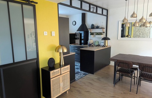 Cambes-en-Plaine House | Between sea and town, cosy house