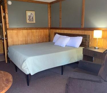 Aberdeen Hotel | Beverly Hills Inn