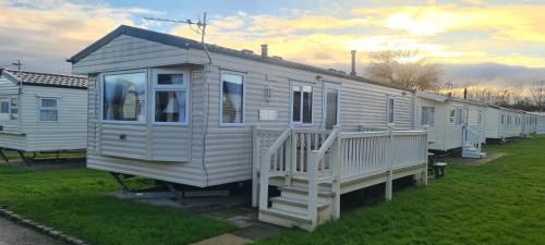 Rhyl House | Bewles Caravan