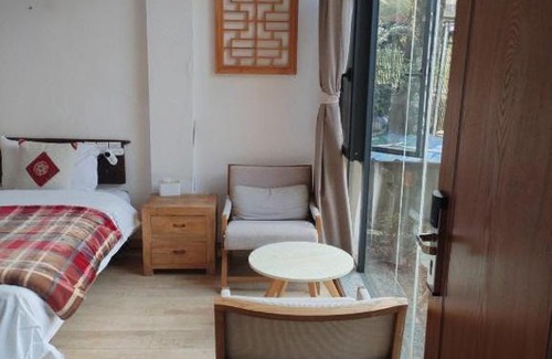 Honghe House | Beyond the Terrace Residence