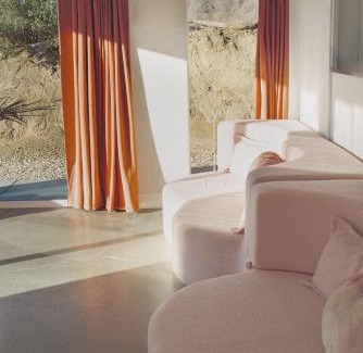 Pioneertown House | Beyond - Walk to Red Dog & Pappy's