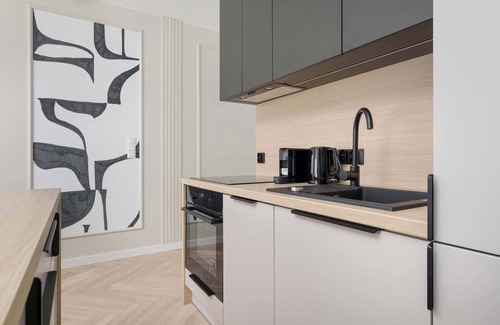 Fabryczna Apartment | Bialowieska 75A | Elegant Apartment | Parking