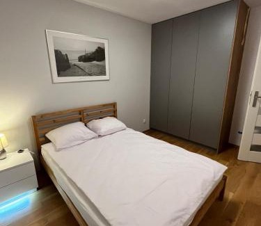 Krakow Apartment | Bianco Apartament Reduta Park Free Parking