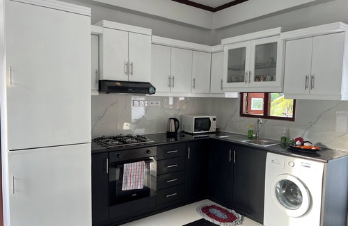 Pannipitiya Apartment | Bianconera Guesthouse