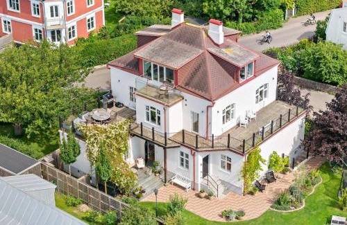 Nyhamnslage Villa | Big and beautiful Villa in Nyhamnsläge