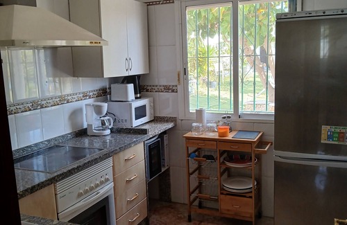 Gibraleon House | Big and confortable country house with garden in "Finca La Guindilla" with Pool