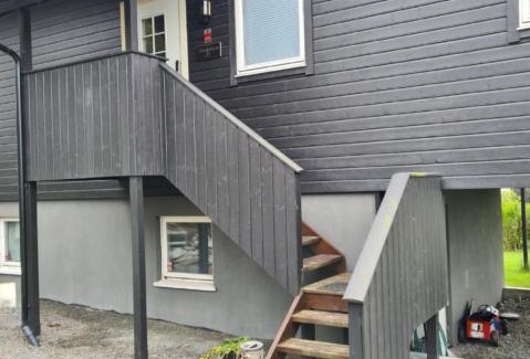 Vormedal Apartment | Big Apartment Free parking and Wifi
