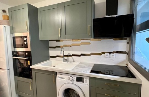 Clichy Apartment | Big apartment, fully equipped, excellent for familly and long stay in Paris