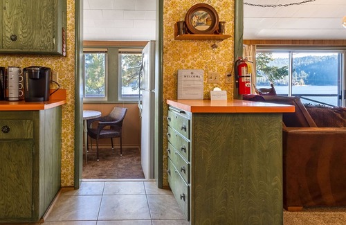 Fawnskin Cabin | Big Bear's Most Unique Location! Amazing View, Wood Fireplace, Backs To Mountain