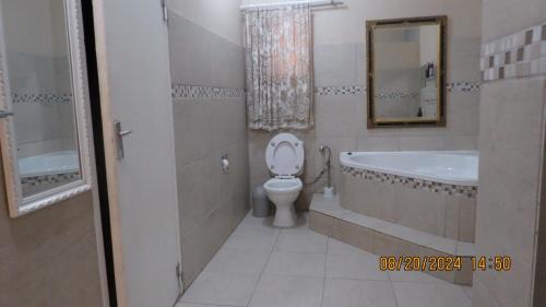 Usakos House | Big Brother guesthouse