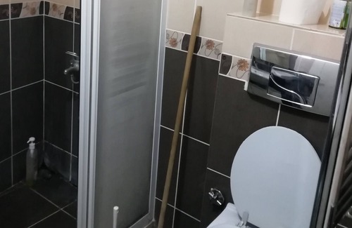 Tepebası Apartment | Big economic Room fo