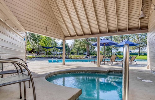 RiverWild House | Big Eddy