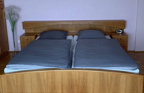 Ober-Morlen House | Big en-suite room in a stylish country house, close to highway and Bad Nauheim