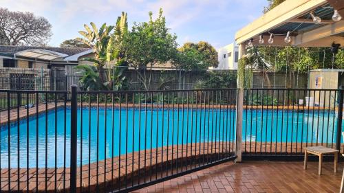 Robertson Villa | Big Holliday house with pool