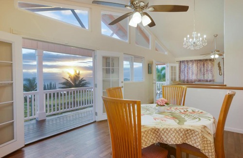 Ninole House | Big Island Getaway, Ocean View Paradise
