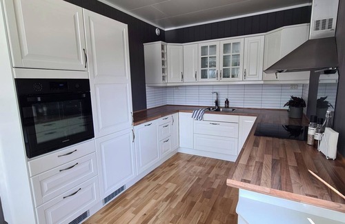Tromso Apartment | Big Luxury auroraapartment in Tromso& parking