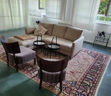 Reick Apartment | BIG ONE EVENT LOFT Gastro Kitchen, 200qm, up to 6 beds