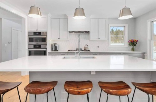 Newbury House | "Big Sky" Retreat Atop Sunapee/Ski + Lake Life