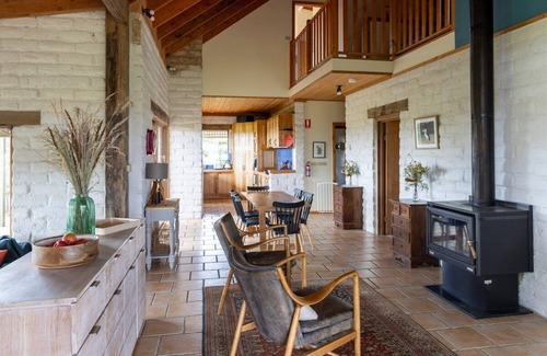 Drummond North Other | Big Vine House on Zig Zag Winery