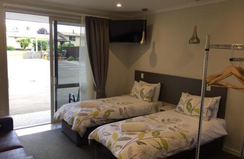Omarama Hotel | BigSky Motels