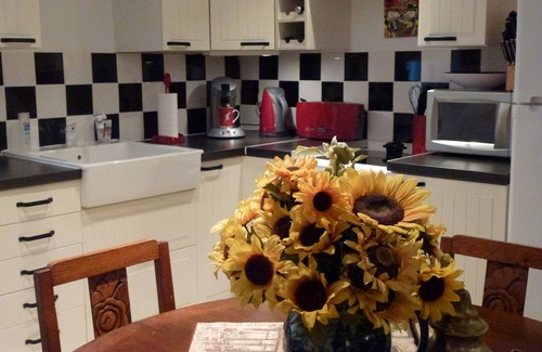 Caux House | Bijou de Soleil- Jewel of the Sun (a holiday home near Pezenas)